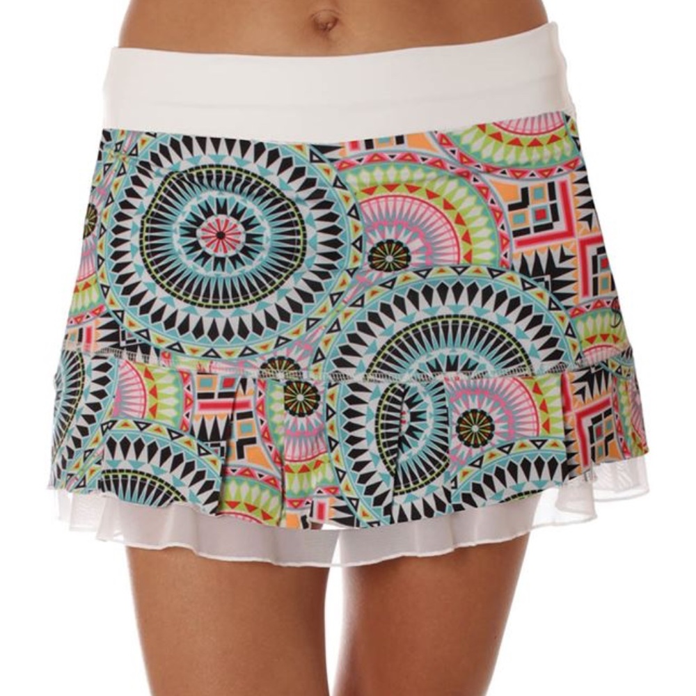 Sofibella Medallion print tennis/athletic skirt with shorts - Size Small